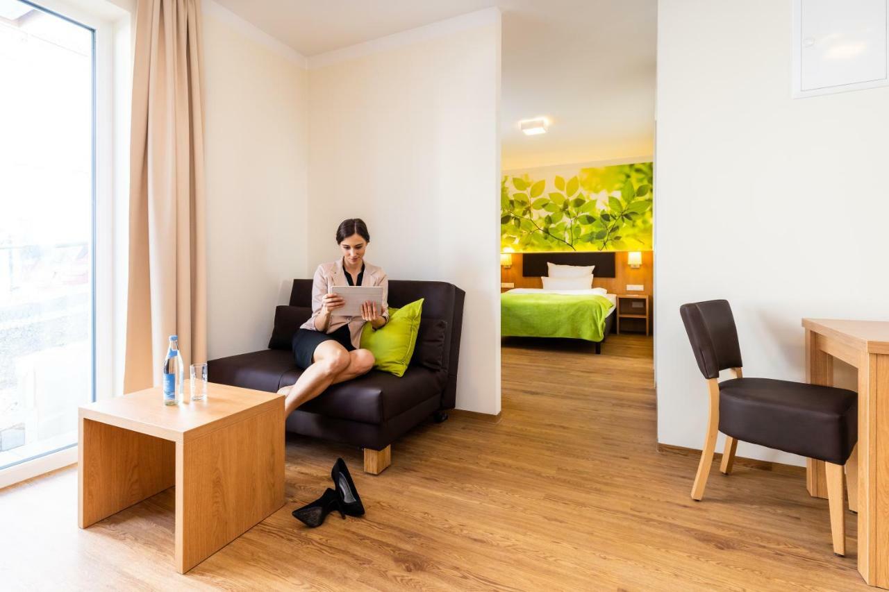 Inhouse - Wohnen Auf Zeit Aparthotel Ίνγκολστατ Εξωτερικό φωτογραφία